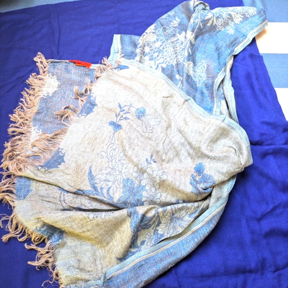 Moksha scarf pashmina